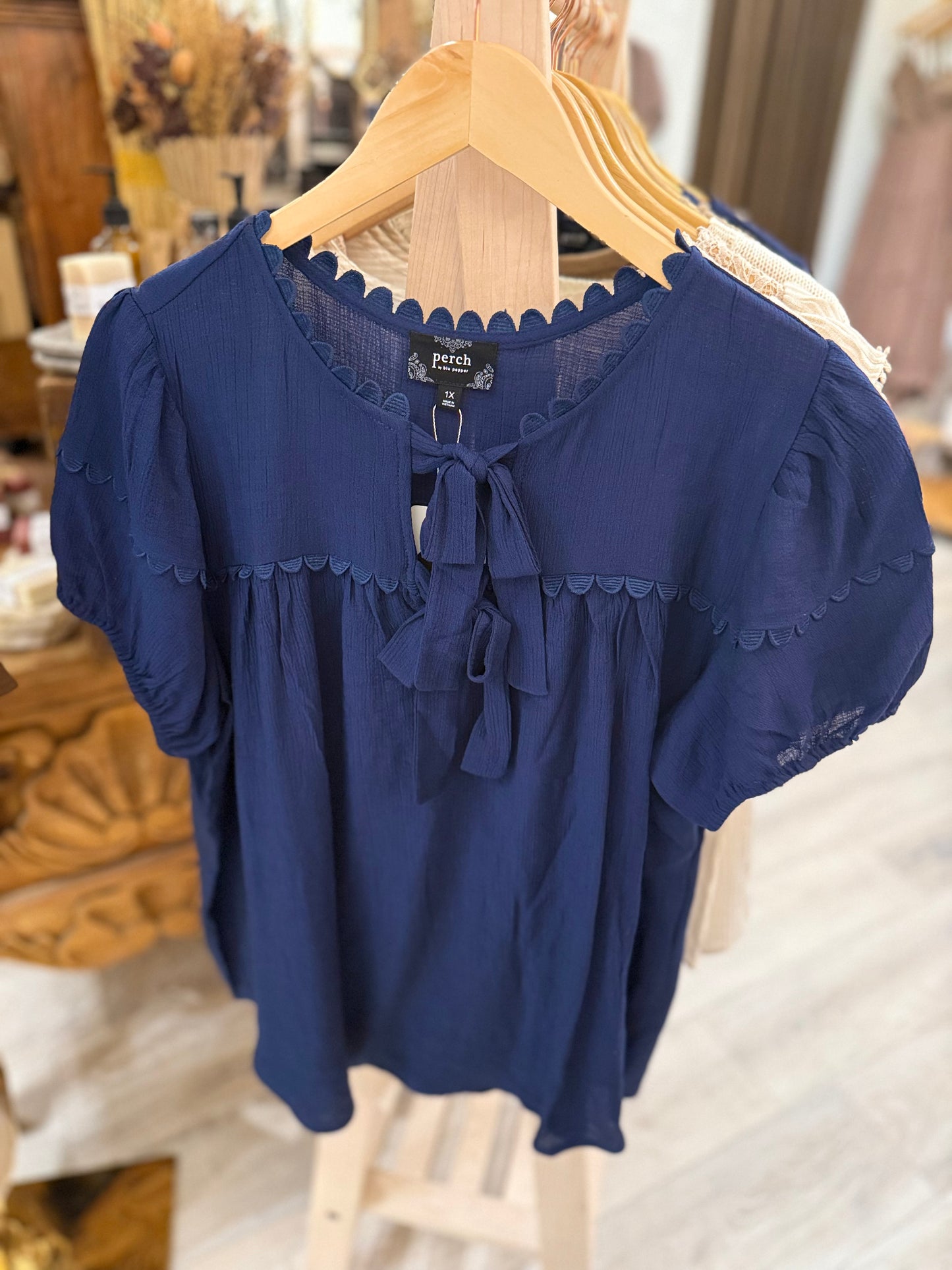 Puff sleeve top