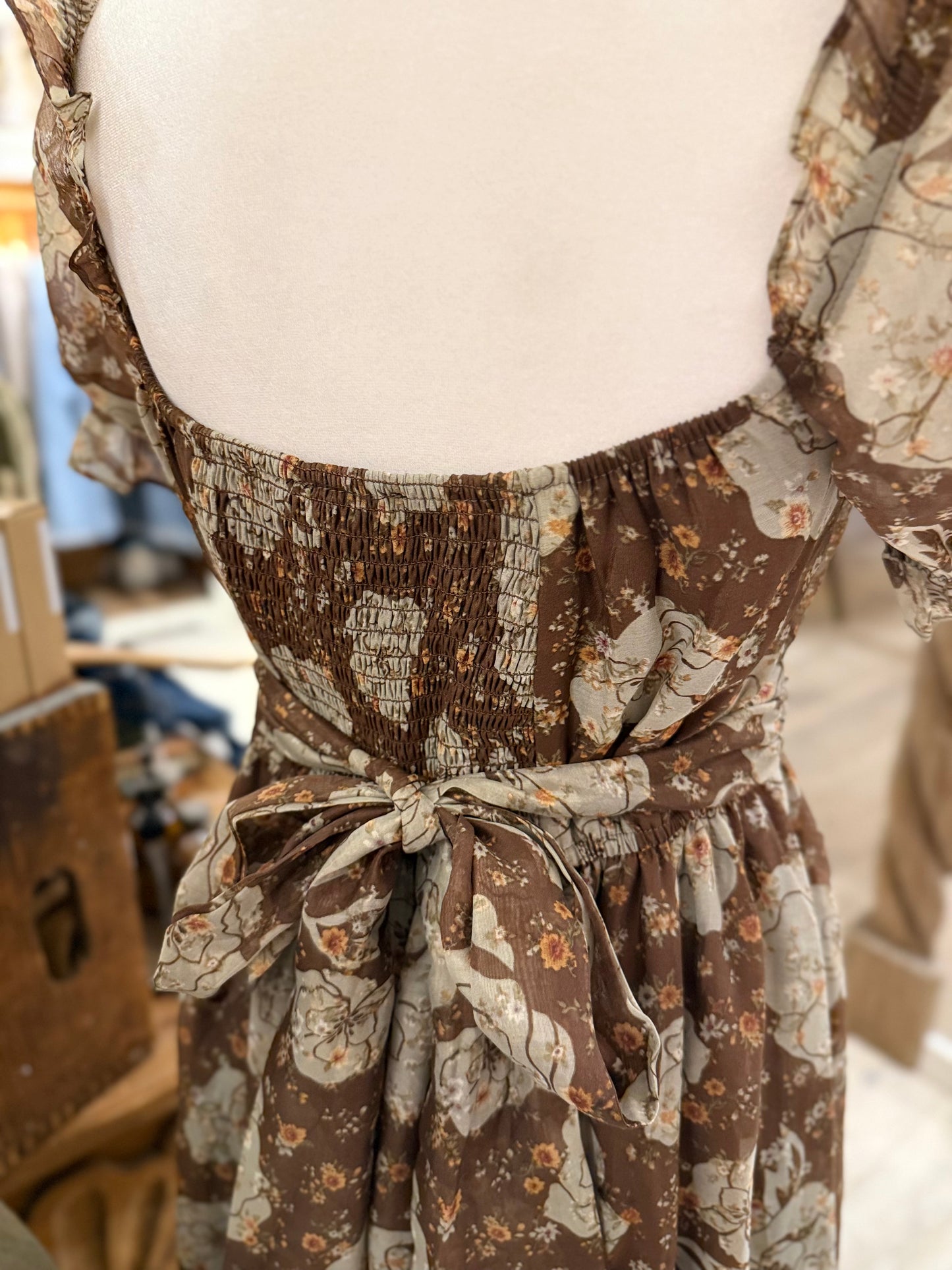 Floral back tie midi dress