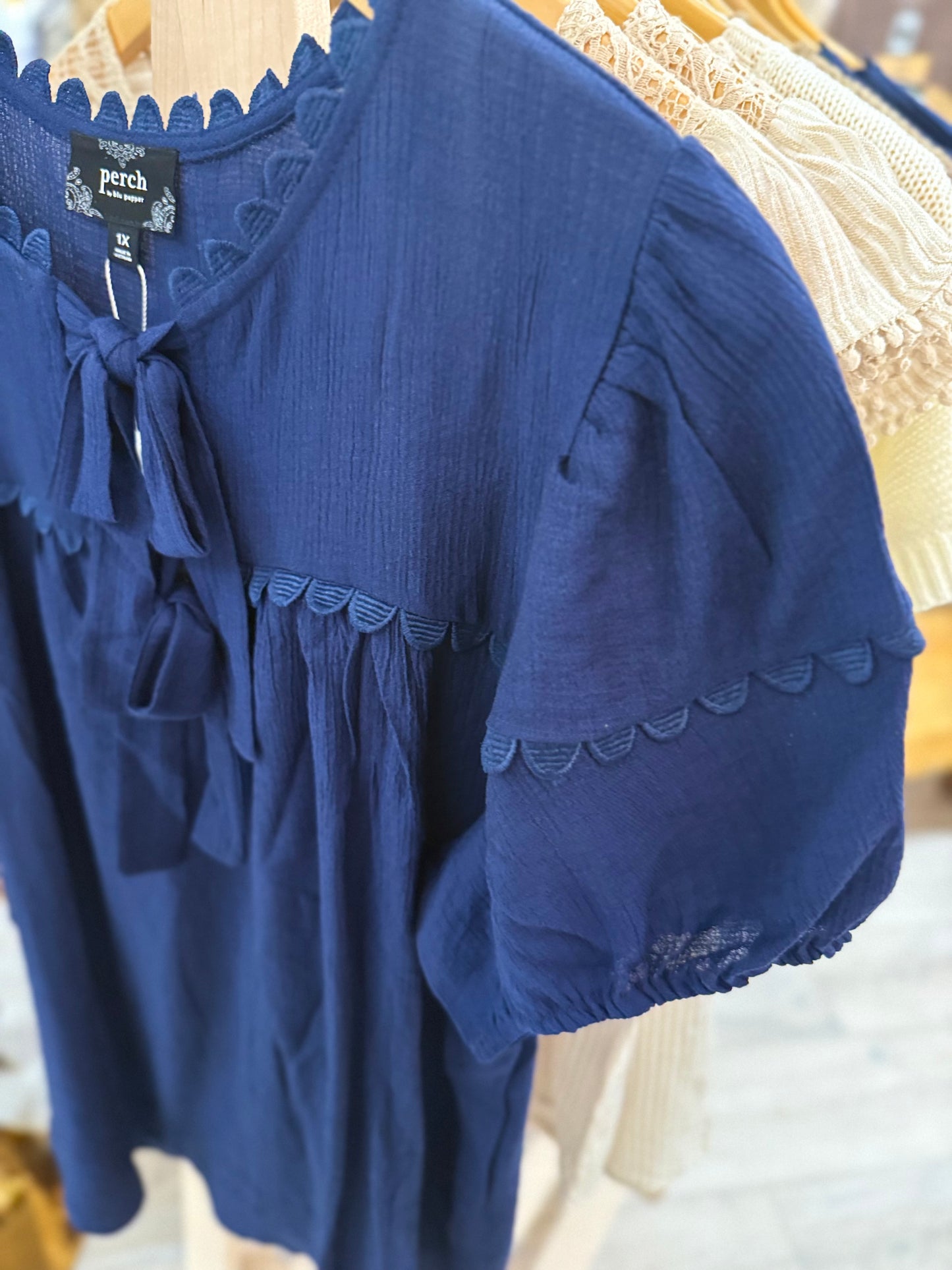 Puff sleeve top