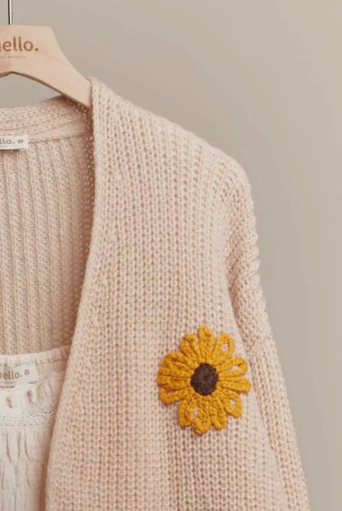 Sunflower embroidered cardigan